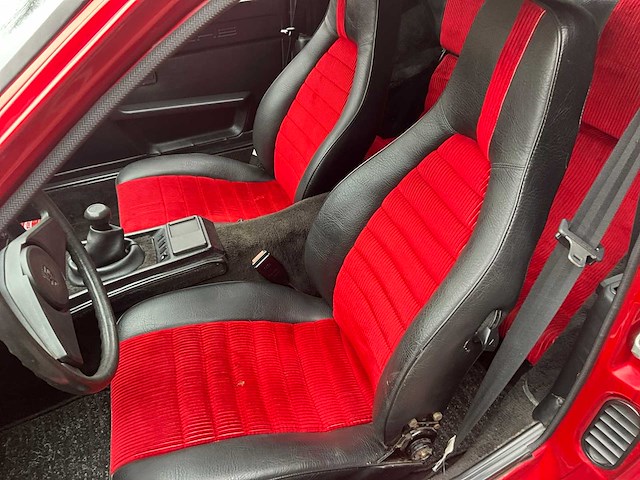 1977 porsche 924 personenauto - afbeelding 32 van  48