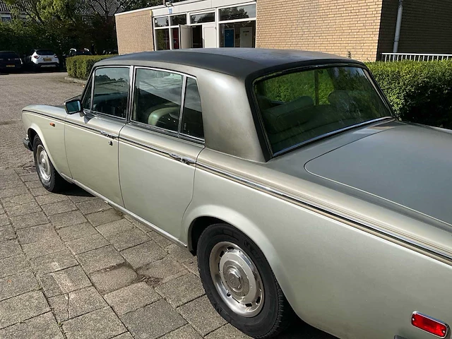 1977 rolls-royce silver shadow 6.8 saloon type ll oldtimer - afbeelding 9 van  18