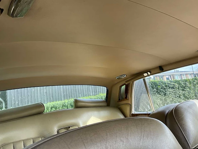 1977 rolls-royce silver shadow 6.8 saloon type ll oldtimer - afbeelding 12 van  18
