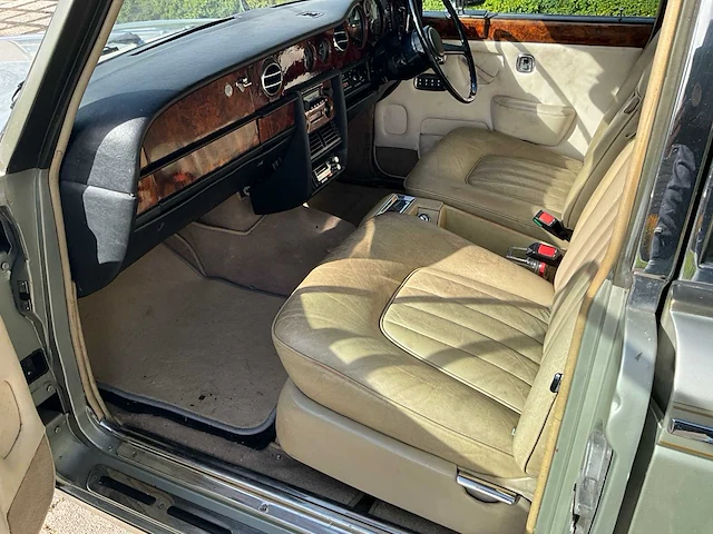 1977 rolls-royce silver shadow 6.8 saloon type ll oldtimer - afbeelding 35 van  50