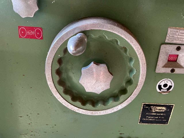 1977 schneider fk-1 formaatcirkelzaagmachine - afbeelding 10 van  17