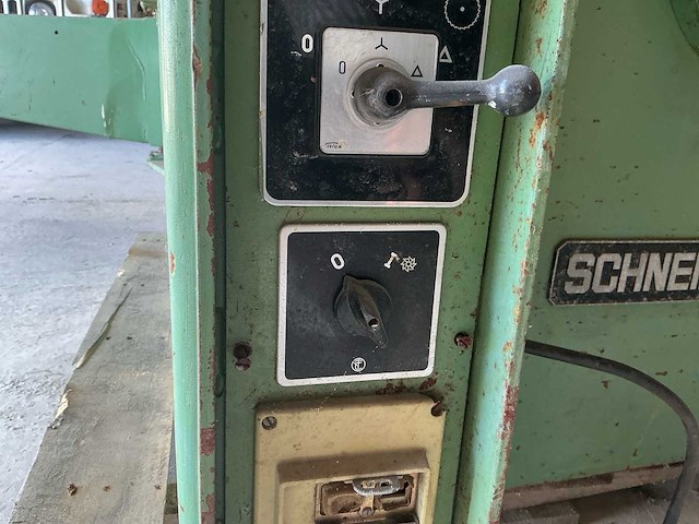 1977 schneider fk-1 formaatcirkelzaagmachine - afbeelding 14 van  19
