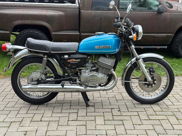 1977 suzuki gt-500cc motorfiets - afbeelding 12 van  15