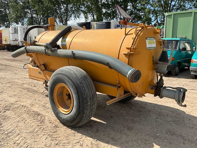 1977 veenhuis 3600 mesttank - afbeelding 6 van  9