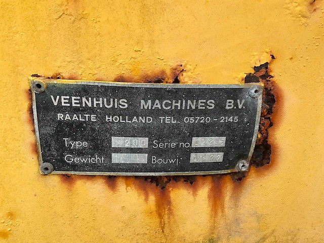 1977 veenhuis 4200 mesttank met zodebemester - afbeelding 8 van  16