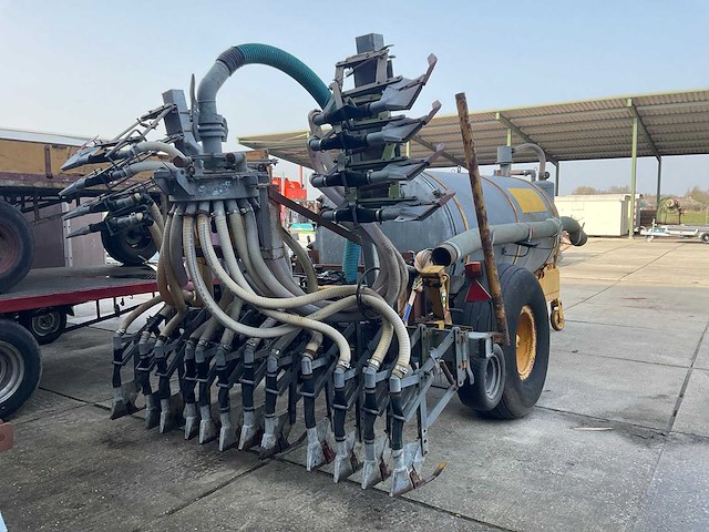 1977 veenhuis 4200 mesttank met zodebemester - afbeelding 9 van  16