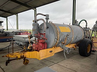 1977 veenhuis 4200 mesttank met zodebemester - afbeelding 1 van  17