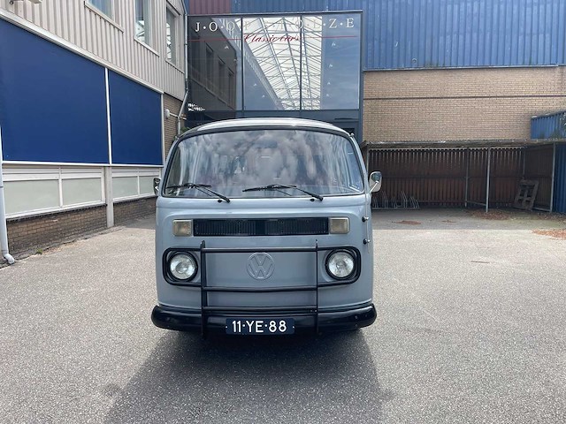 1977 volkswagen t2 camper | classic vw camper van - afbeelding 2 van  49