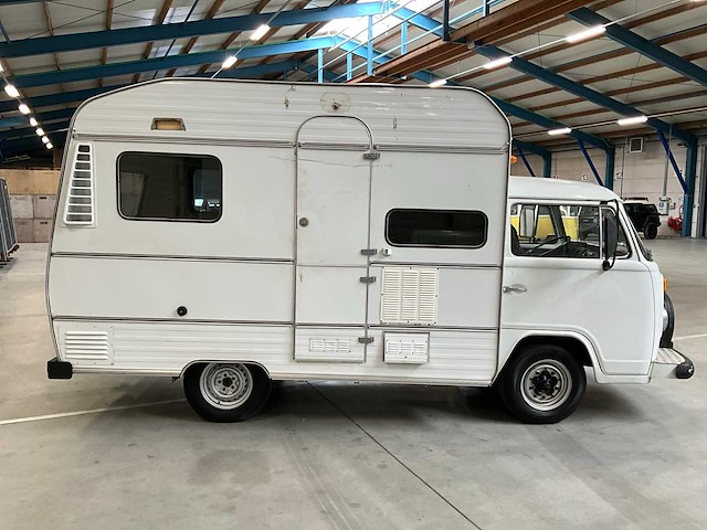 1977 volkswagen t2 jurgens autovilla snail camper | classic vw motorhome - afbeelding 30 van  33