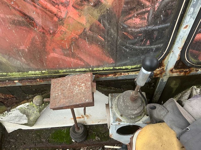 1978 atlas 1302e rupsgraafmachine - afbeelding 29 van  32