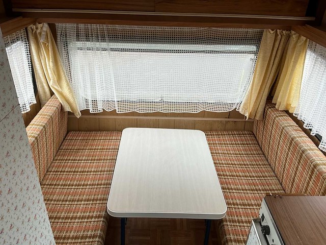 1978 chateau touring 320 caravan - afbeelding 11 van  13