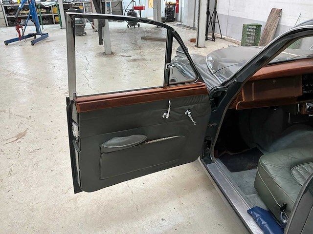 1978 daimler 250 v8 bw oldtimer - afbeelding 22 van  35