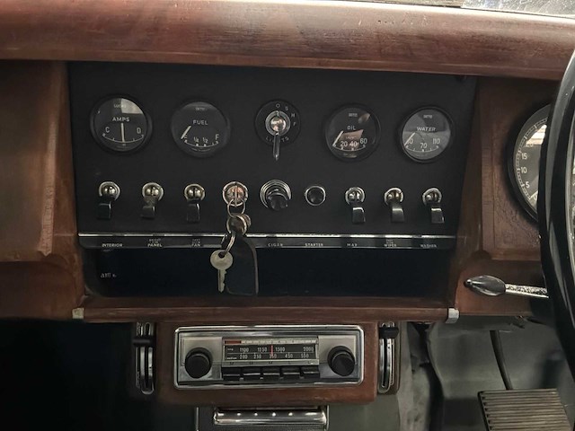 1978 daimler 250 v8 bw oldtimer - afbeelding 2 van  35