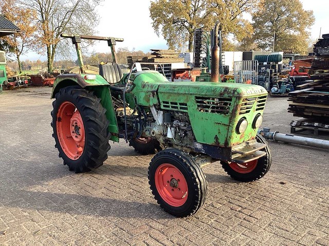 1978 deutz d4006 tweewielaangedreven landbouwtractor - afbeelding 2 van  9
