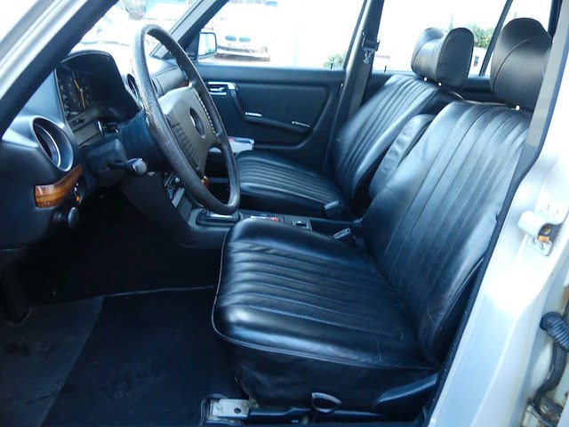 1978 mercedes-benz 280 te automatic | german classic estate car - afbeelding 19 van  37