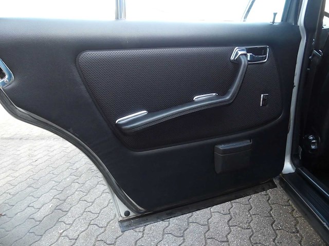 1978 mercedes-benz 280 te automatic | german classic estate car - afbeelding 27 van  37