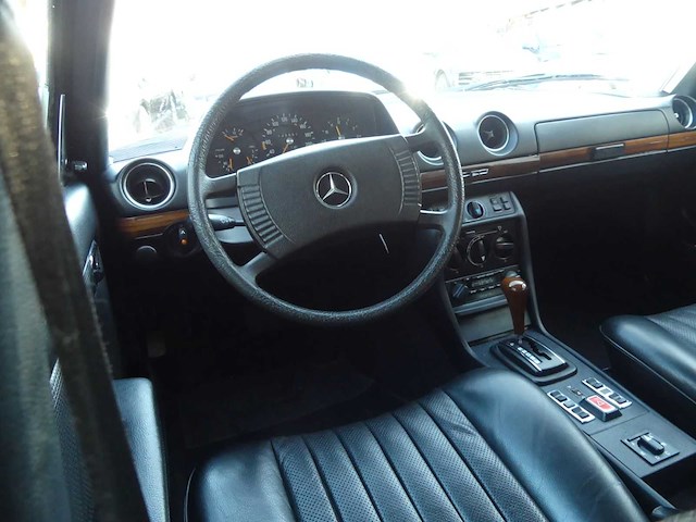 1978 mercedes-benz 280 te automatic | german classic estate car - afbeelding 29 van  37
