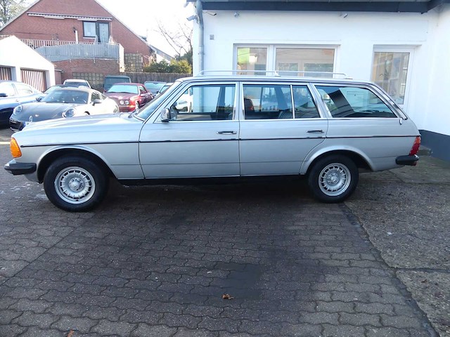 1978 mercedes-benz 280 te automatic | german classic estate car - afbeelding 3 van  37