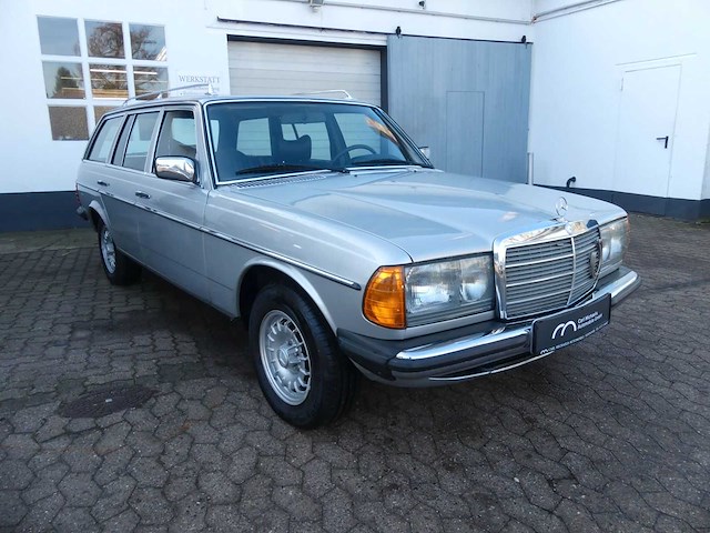 1978 mercedes-benz 280 te automatic | german classic estate car - afbeelding 8 van  37
