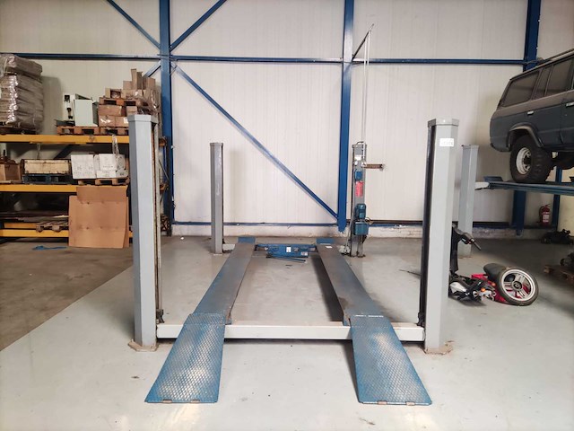 1978 ravaglioli kp 141 hefbrug met askrik - afbeelding 3 van  23