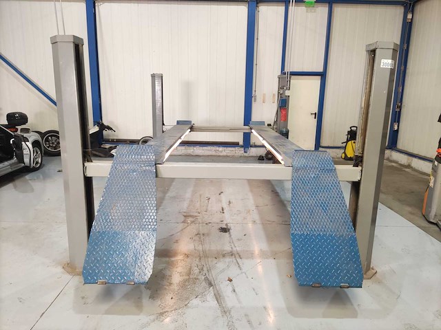 1978 ravaglioli kp 141 hefbrug - afbeelding 11 van  14