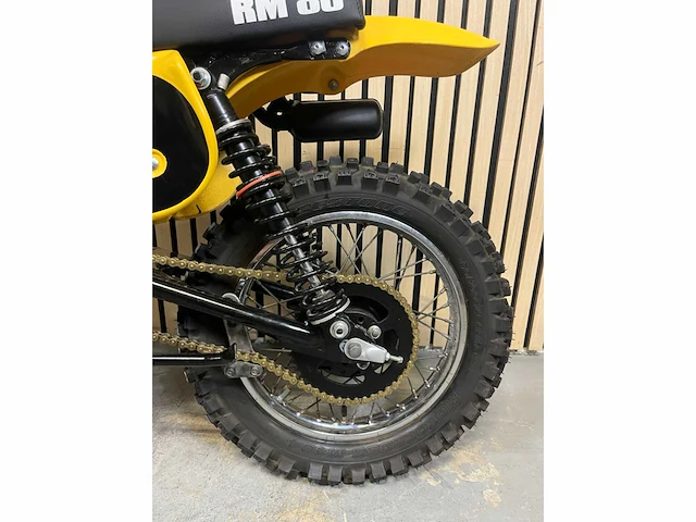 1978 suzuki rm80 1978 volledig gerestaureerd - afbeelding 11 van  29