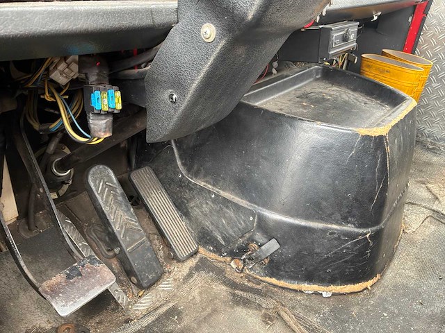 1978 volvo n1020 oldtimer brandweertankwagen - afbeelding 17 van  29