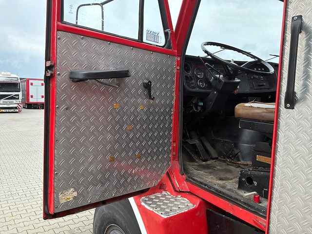 1978 volvo n1020 oldtimer brandweertankwagen - afbeelding 21 van  29