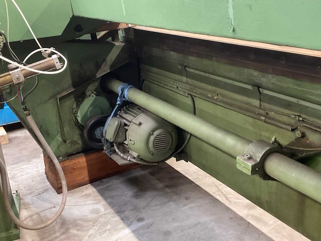 1978 wieger esw/25/30/30 guillotineschaar - afbeelding 5 van  6