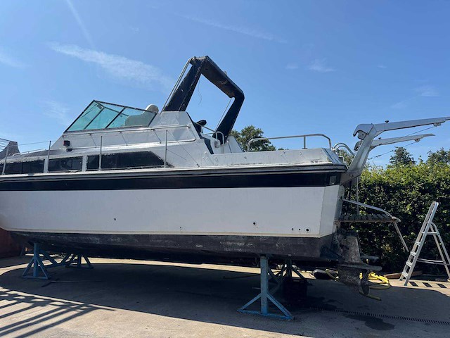 1979 failine phanthom 32 speedboot - afbeelding 1 van  13