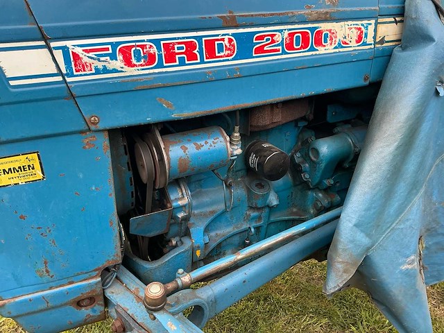 1979 ford 2000 - tweewielaangedreven landbouwtractor - afbeelding 14 van  18