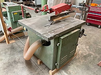 1979 harwi tafelcirkelzaagmachine met afzuigsysteem - afbeelding 6 van  12