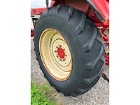 1979 international 1055 tweewielaangedreven landbouwtractor - afbeelding 5 van  13