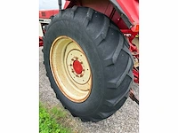 1979 international 1055 tweewielaangedreven landbouwtractor - afbeelding 5 van  13
