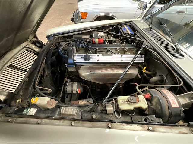 1979 jaguar xj 4.2 personenauto - afbeelding 11 van  25