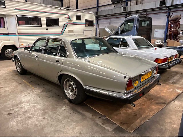 1979 jaguar xj 4.2 personenauto - afbeelding 21 van  25