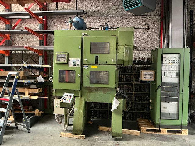 1979 kaiser 32t pers - afbeelding 12 van  21