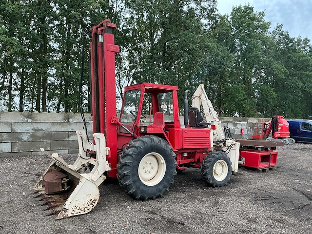 1979 manitou braud & faucheux 4rm 30g graaflaadmachine/heftruck - afbeelding 1 van  22