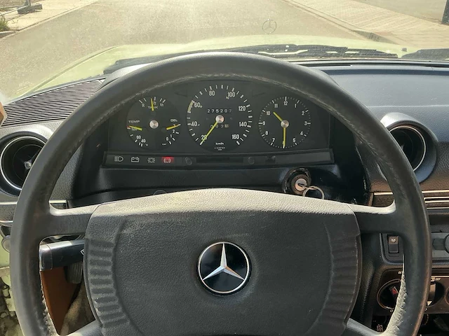 1979 mercedes-benz 200-280 (w123) 200 d 5-cilinder 5 bak personenauto - afbeelding 8 van  37