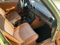 1979 mercedes-benz 200-280 (w123) 200 d 5-cilinder 5 bak personenauto - afbeelding 21 van  37