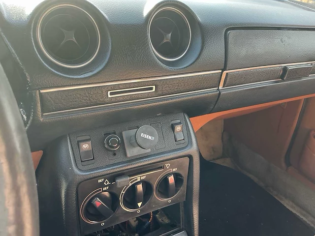 1979 mercedes-benz 200-280 (w123) 200 d 5-cilinder 5 bak personenauto - afbeelding 10 van  37