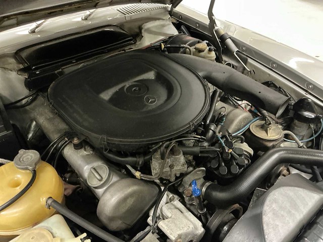 1979 mercedes-benz 350 slc-klasse oldtimer auto - afbeelding 10 van  18