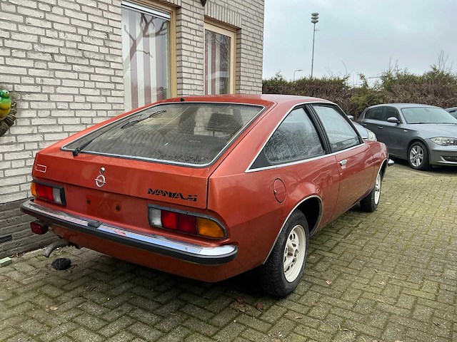 1979 opel manta s cc oldtimer - afbeelding 29 van  34