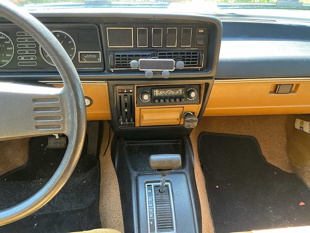 1979 opel rekord 2.0 s automatic personenauto - afbeelding 14 van  26