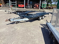 1979 pekawee ambulance a geremde 2-assige multitransporter - afbeelding 1 van  7
