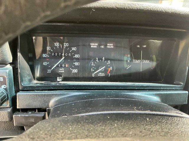 1979 volvo 262c bertone oldtimer - afbeelding 10 van  37