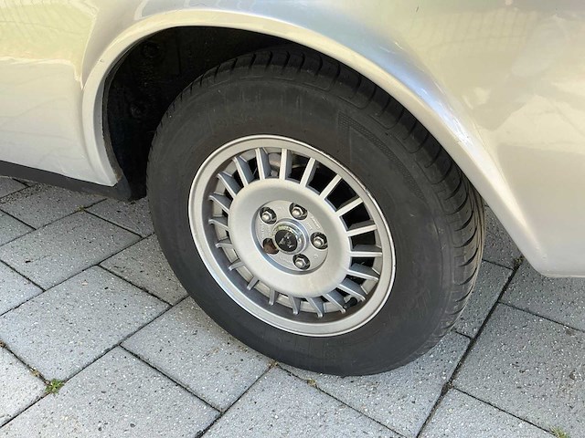 1979 volvo 262c bertone oldtimer - afbeelding 22 van  37