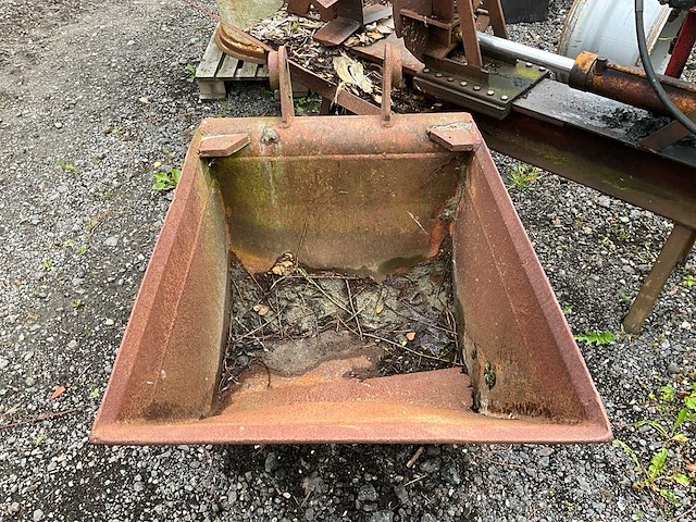 1980 atlas 1302d banden graafmachine - afbeelding 29 van  36