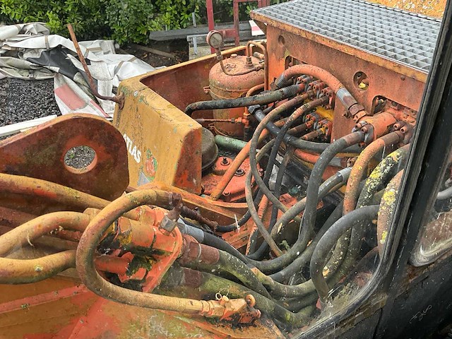 1980 atlas 1302d banden graafmachine - afbeelding 22 van  34