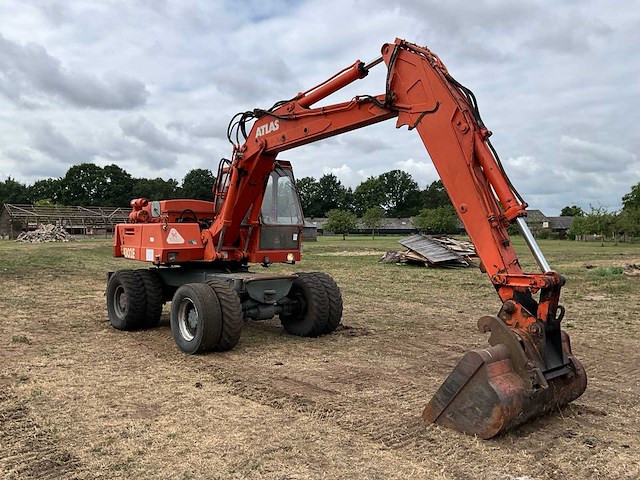 1980 atlas ab1302 d banden graafmachine - afbeelding 12 van  32